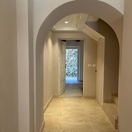Apartamento Charme In Centro With Private Parking Ascoli Piceno Exterior foto