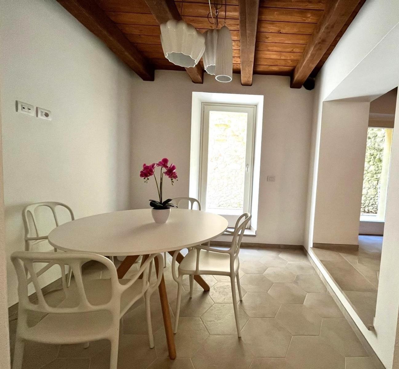 Apartamento Charme In Centro With Private Parking Ascoli Piceno Exterior foto